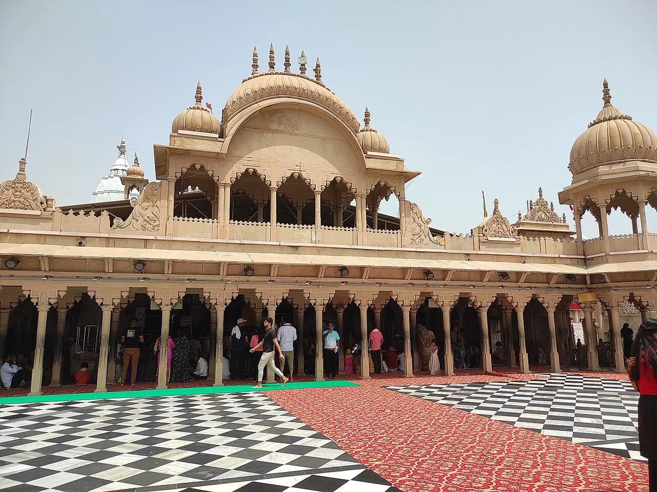 The courtyard of Shri Ladli Ji's temple